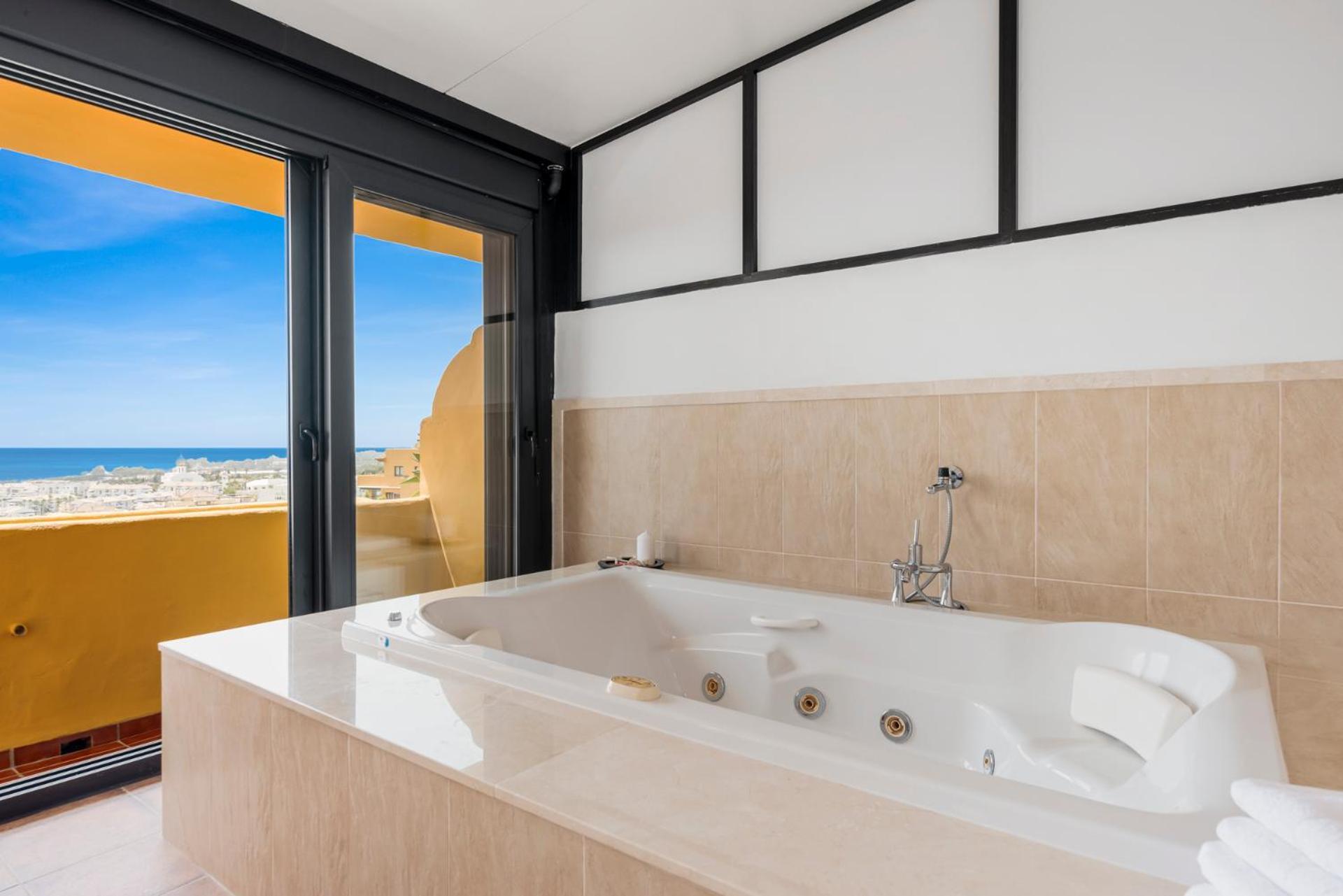 Sky And Sea Estepona Penthouse 外观 照片